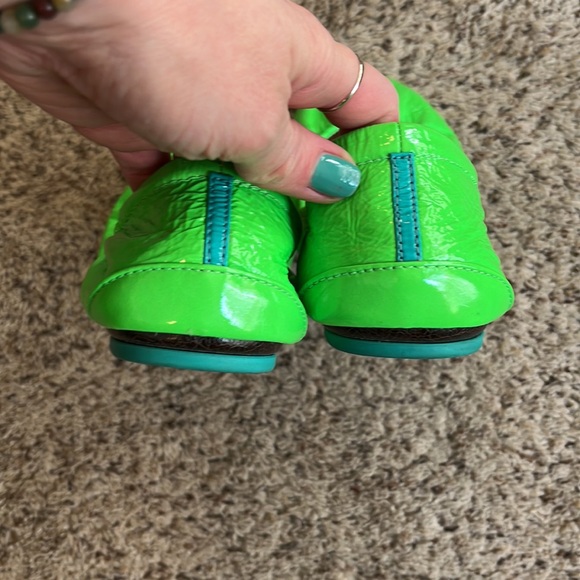 Galactic Green Tieks - Picture 2 of 5